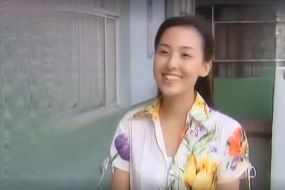 周靜(農村輕喜劇《文化站長》中的角色) 周靜(農村輕喜劇《文化站長》中的角色)
