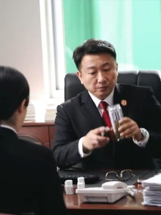 周磊(電視劇《執行局》中的角色) 周磊(電視劇《執行局》中的角色)