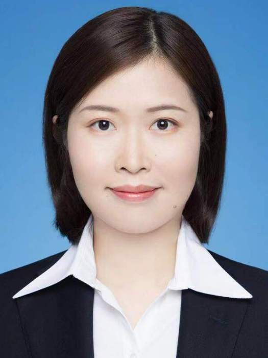 胡艷(湖南省長沙市芙蓉區征地服務中心副主任) 胡艷(湖南省長沙市芙蓉區征地服務中心副主任)