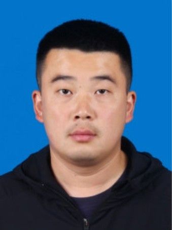 陳俊傑(安徽省阜陽市潁泉區文化旅遊體育局原副局長) 陳俊傑(安徽省阜陽市潁泉區文化旅遊體育局原副局長)