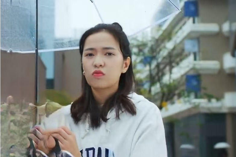 何雨(奇幻愛情劇《我的開掛人生》中的角色) 何雨(奇幻愛情劇《我的開掛人生》中的角色)