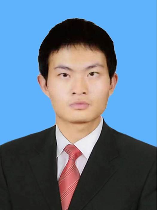 陳俊偉(四川省甘孜藏族自治州德格縣委農村工作領導小組辦公室專職副主任) 陳俊偉(四川省甘孜藏族自治州德格縣委農村工作領導小組辦公室專職副主任)