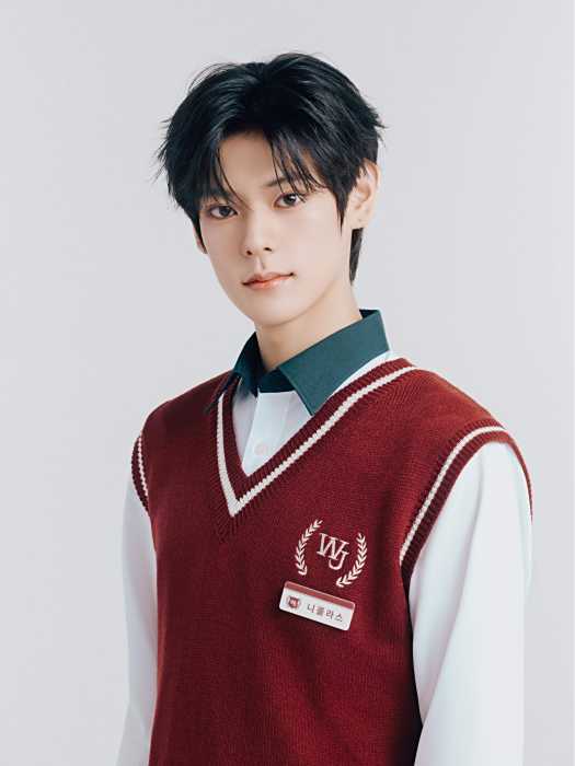 Nicholas(SMTR25組合成員) Nicholas(SMTR25組合成員)