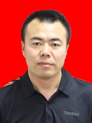 董忠平 董忠平