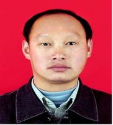 謝強(天門市自然資源和規劃局黨組成員) 謝強(天門市自然資源和規劃局黨組成員)