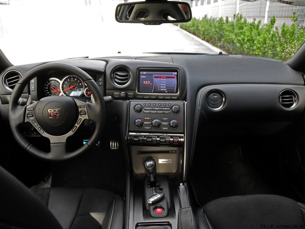 日產GT-R 2014款 3.8T Premium Edition 黑色內飾