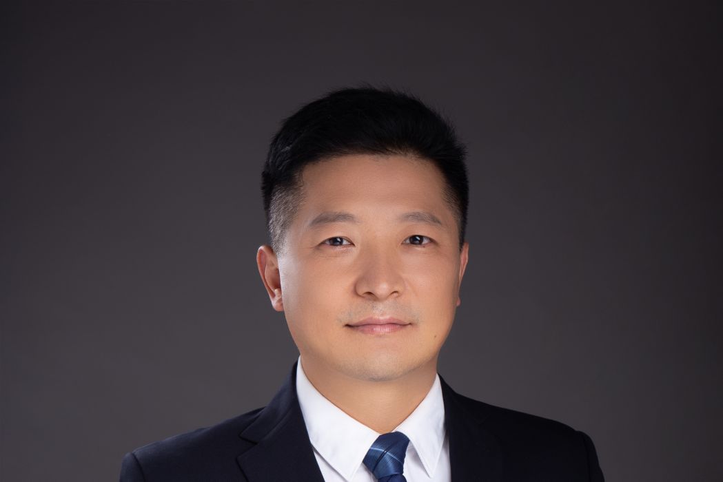 高傑(上海仟帆曉峰口腔門診部有限公司法定代表人) 高傑(上海仟帆曉峰口腔門診部有限公司法定代表人)