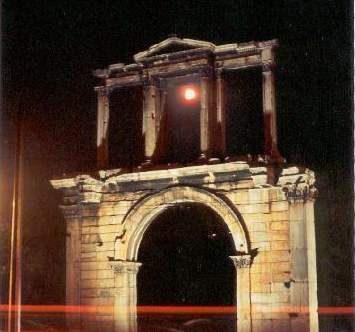 哈德良拱門