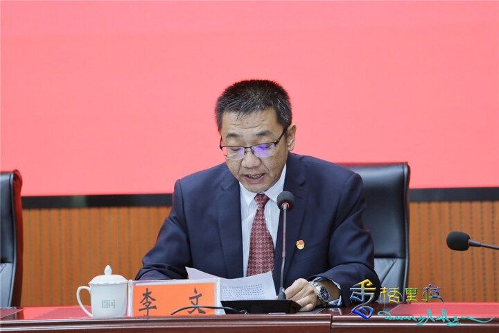 李文(雲南省迪慶州維西縣人大常委會黨組書記、主任) 李文(雲南省迪慶州維西縣人大常委會黨組書記、主任)