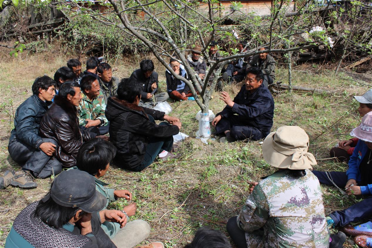 2014年4月西藏大學在扎拉村舉辦果樹栽培與管理技術培訓班2