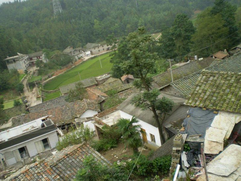 德等村 德等村