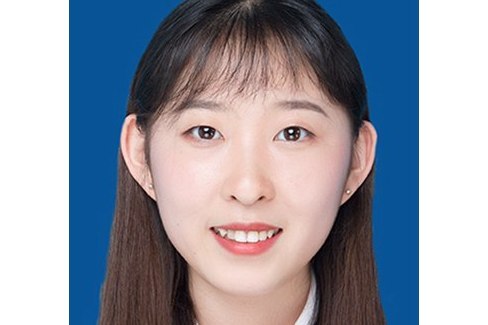 白雪妍 白雪妍