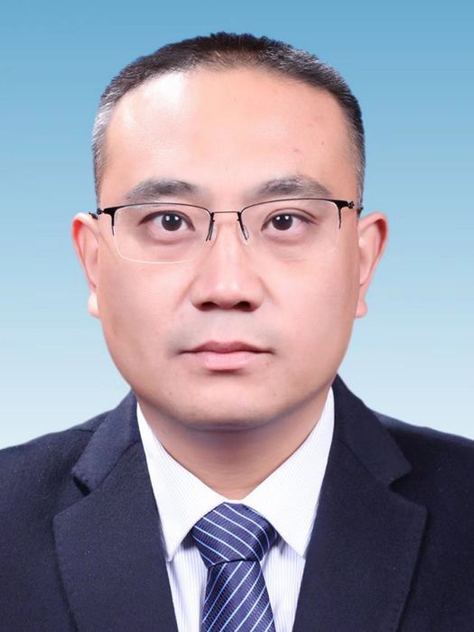 袁野(山東省臨沂市臨沭縣人民政府辦公室黨組成員、副主任) 袁野(山東省臨沂市臨沭縣人民政府辦公室黨組成員、副主任)