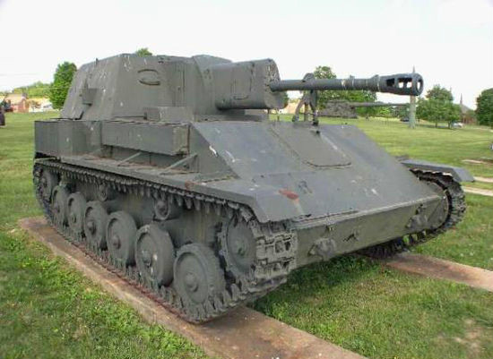 保存完好的一款SU-76早期型。
