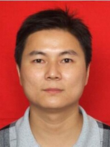 王贇(黃石市人社局黨組成員、總會計師) 王贇(黃石市人社局黨組成員、總會計師)