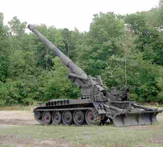 203毫米M110系列自行榴彈炮