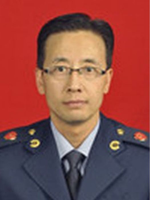 馮金生(陝西省寶雞市岐山縣市場監督管理局黨組成員、副局長) 馮金生(陝西省寶雞市岐山縣市場監督管理局黨組成員、副局長)