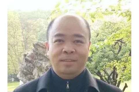陳鴻鑫(佳隆股份董事) 陳鴻鑫(佳隆股份董事)