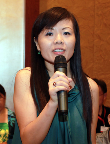 銳動智成柏曉文出席第三屆中國品牌高峰論壇