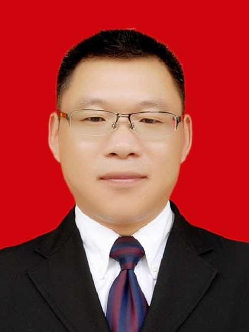張小平(浙江省麗水市蓮都區政府黨組成員、副區長) 張小平(浙江省麗水市蓮都區政府黨組成員、副區長)