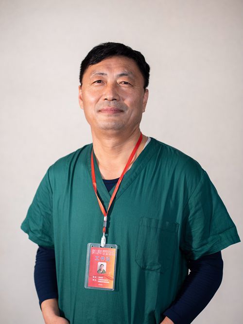 李長壽(寧夏回族自治區中醫醫院暨中醫研究院教學部主任) 李長壽(寧夏回族自治區中醫醫院暨中醫研究院教學部主任)