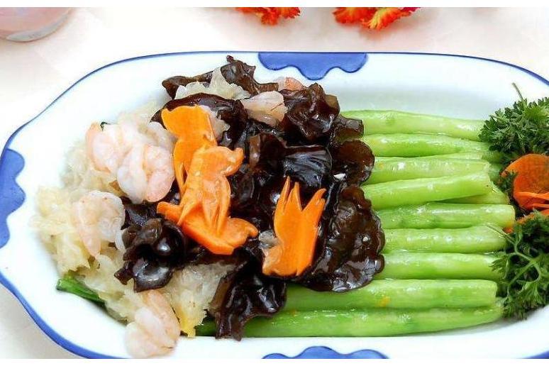 菜心炒雙耳 菜心炒雙耳