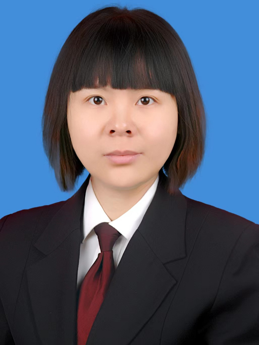 何英(重慶市萬州區長坪鄉黨委委員、統戰委員) 何英(重慶市萬州區長坪鄉黨委委員、統戰委員)