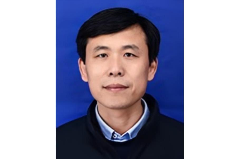 孫立明(山東藝術設計職業學院校黨委委員、組織部部長、副校長、教授) 孫立明(山東藝術設計職業學院校黨委委員、組織部部長、副校長、教授)