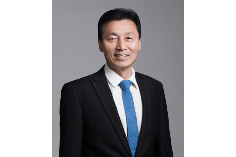 王小春(西安交通大學體育中心副主任) 王小春(西安交通大學體育中心副主任)