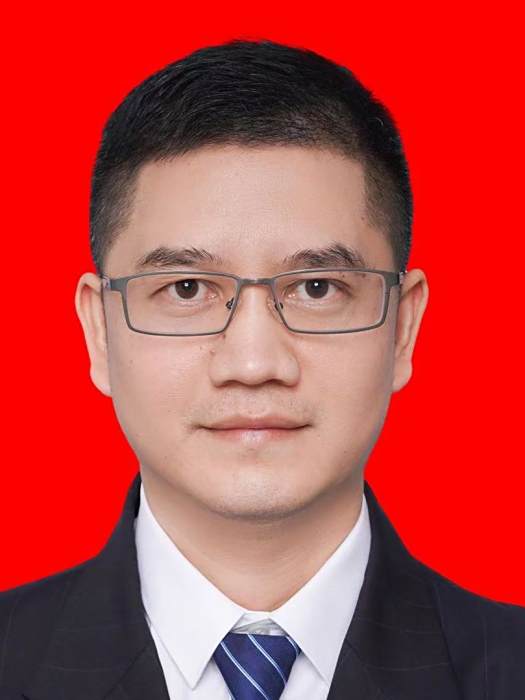 吳榮輝(廣東省河源市紫金縣人民政府黨組成員、副縣長) 吳榮輝(廣東省河源市紫金縣人民政府黨組成員、副縣長)