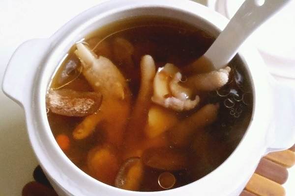 筍菇鳳爪湯