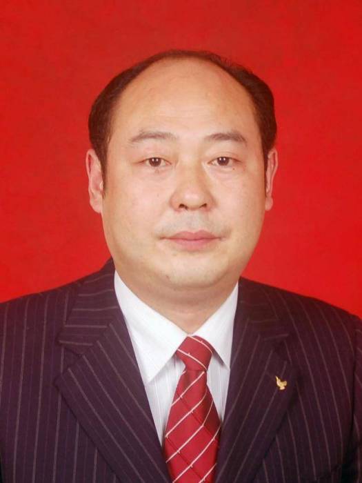 李明清(四川省洪雅縣政協黨組書記、主席) 李明清(四川省洪雅縣政協黨組書記、主席)