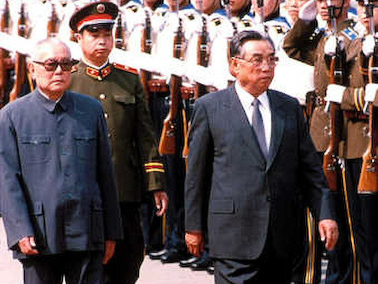 1987年5月，金日成訪問中國接受歡迎儀式