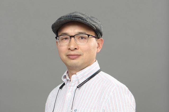 張敬平(上海戲劇學院教授) 張敬平(上海戲劇學院教授)