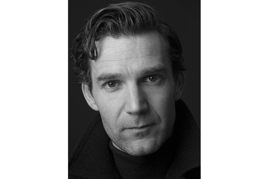 Simon Harrison Simon Harrison