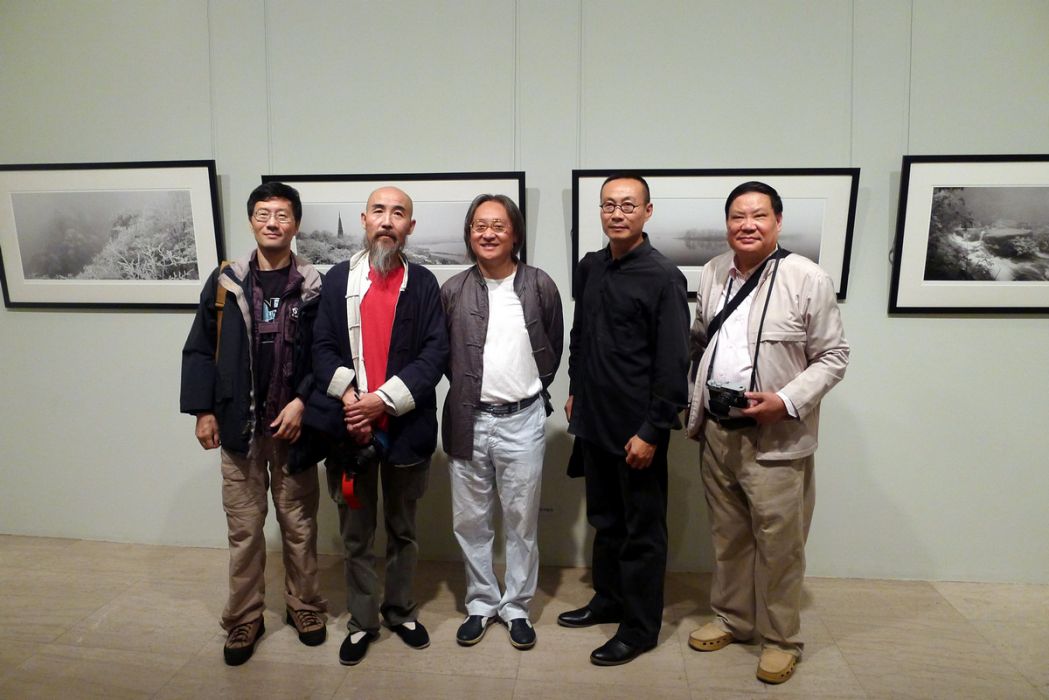 周抗(哲學家、理論教育家) 周抗(哲學家、理論教育家)