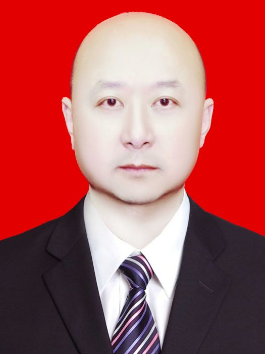 楊偉(重慶市大足區石馬鎮黨委委員、紀委書記) 楊偉(重慶市大足區石馬鎮黨委委員、紀委書記)