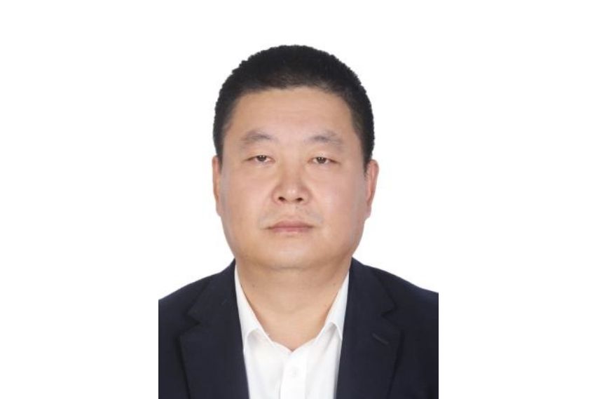 楊峰(山東省聊城市東阿縣政府副縣長、黨組成員) 楊峰(山東省聊城市東阿縣政府副縣長、黨組成員)