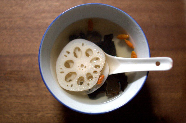 蓮藕甜湯 蓮藕甜湯