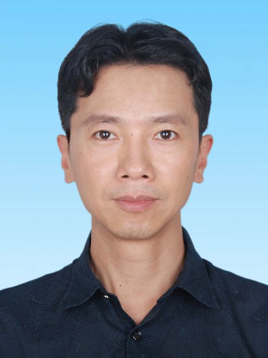 陳敏聰(廣州市番禺區人力資源和社會保障局黨組成員、副局長) 陳敏聰(廣州市番禺區人力資源和社會保障局黨組成員、副局長)
