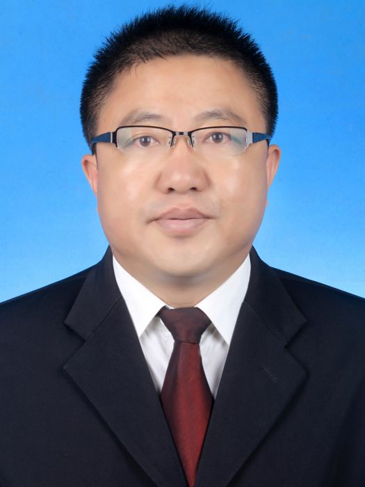 蔡成(內蒙古自治區鄂爾多斯市鄂托克前旗人大常委會副主任) 蔡成(內蒙古自治區鄂爾多斯市鄂托克前旗人大常委會副主任)