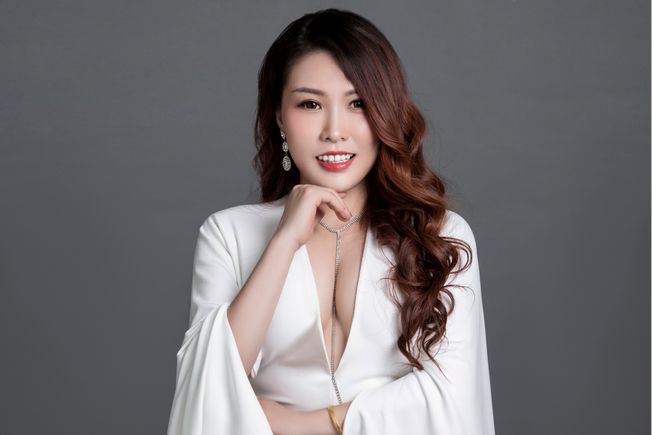 吳瞳(中國女歌手) 吳瞳(中國女歌手)