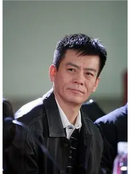 唐灝(電視劇《不要公開你的秘密》中的角色) 唐灝(電視劇《不要公開你的秘密》中的角色)