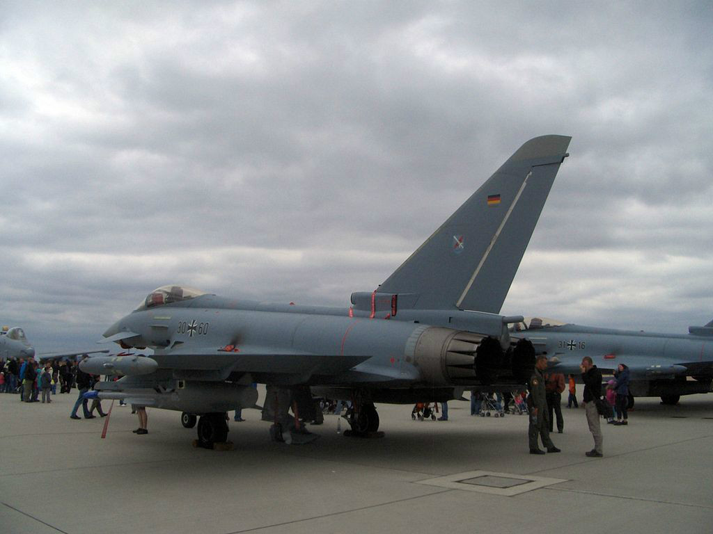 第31聯隊的颱風戰鬥機於施龐達萊姆空軍基地