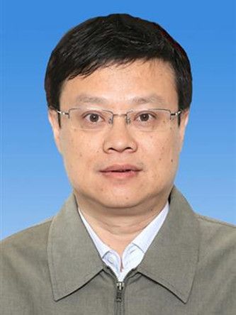 劉喆(天津市濱海新區財政局黨組成員、總經濟師(副處級)、二級調研員) 劉喆(天津市濱海新區財政局黨組成員、總經濟師(副處級)、二級調研員)
