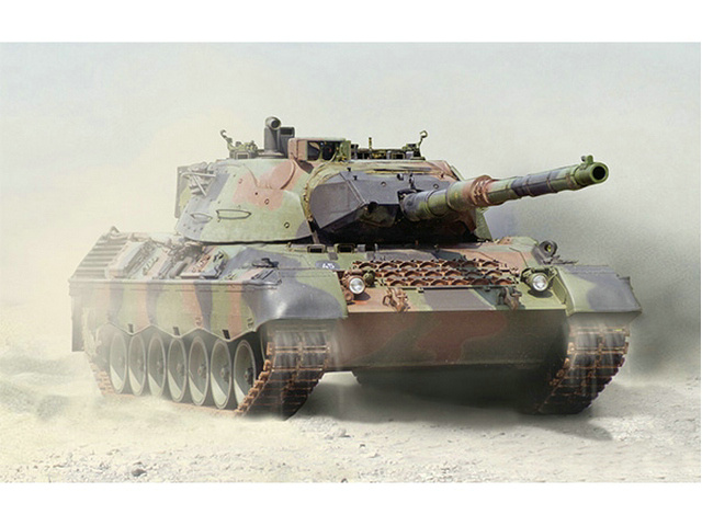 德國與AMX-30同期研製的“豹”-1主戰坦克