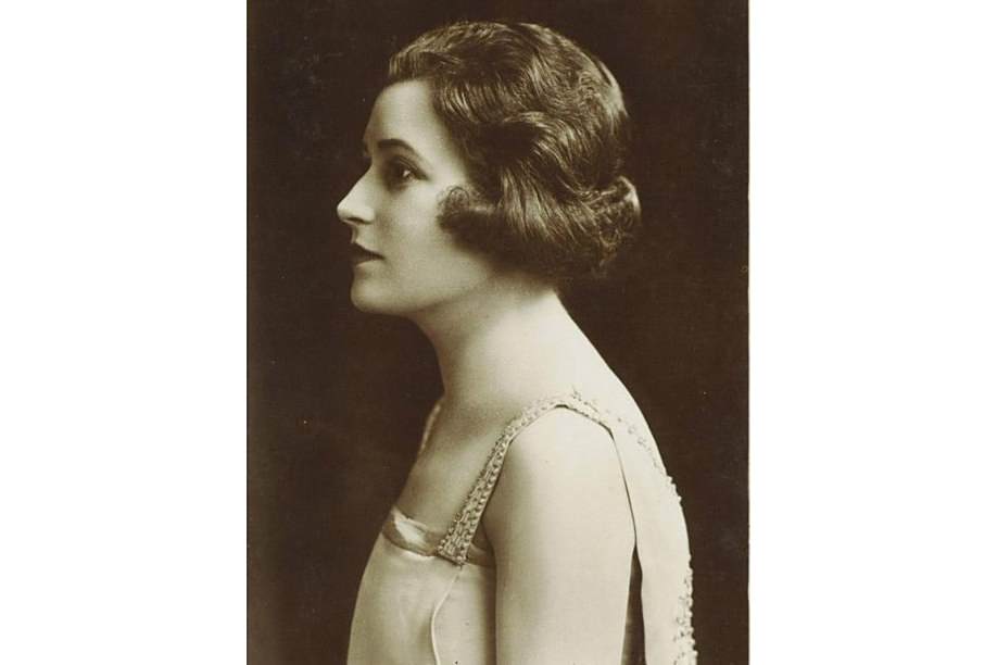 Hilda Bayley