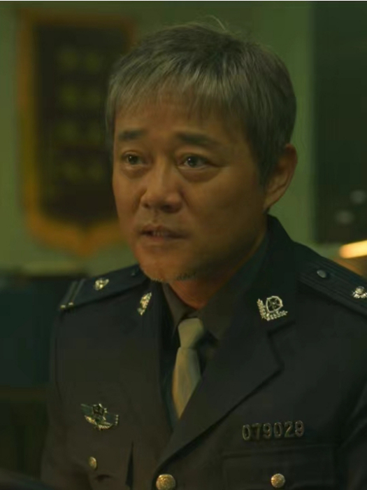 鄭英(電視劇《不可告人》中的刑警角色) 鄭英(電視劇《不可告人》中的刑警角色)