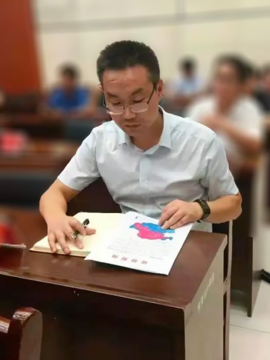 趙建彪(河南省鞏義市氣象局黨組書記、局長) 趙建彪(河南省鞏義市氣象局黨組書記、局長)