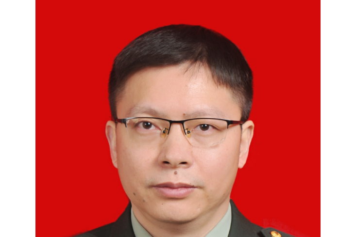 胡榮(陸軍軍醫大學西南醫院神經外科主任) 胡榮(陸軍軍醫大學西南醫院神經外科主任)